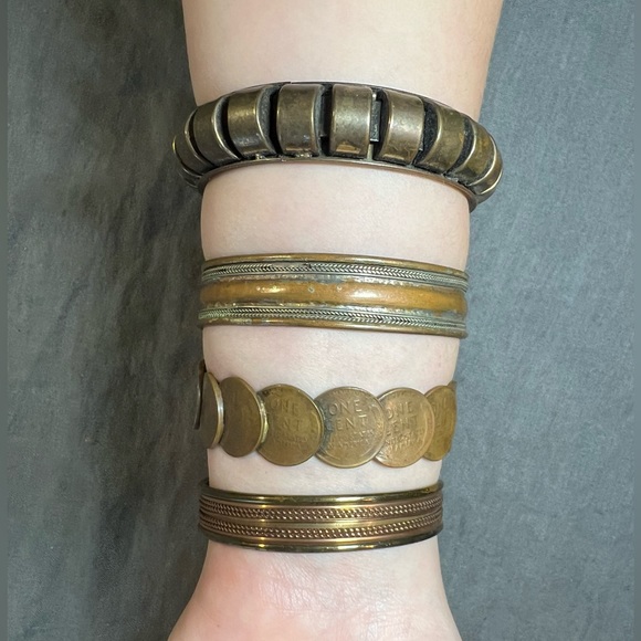 Vintage Penny & Copper and Brass Assortment Bangle/ Adjustable Cuff Bracelets - Picture 6 of 6